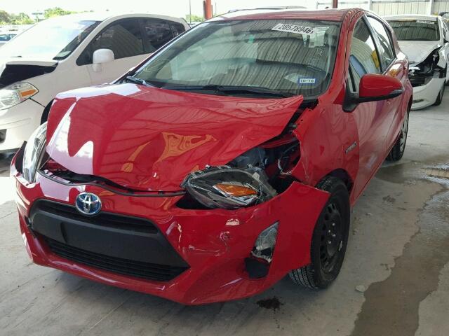 JTDKDTB35F1099701 - 2015 TOYOTA PRIUS C RED photo 2