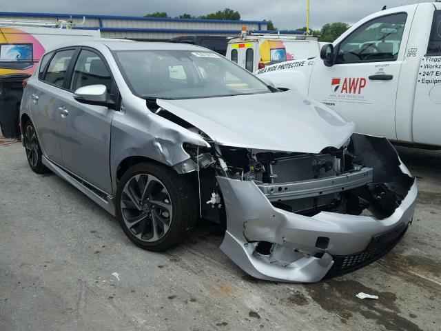 JTNKARJE5JJ561385 - 2018 TOYOTA COROLLA IM SILVER photo 1