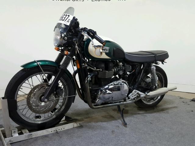 SMT910K19BT474154 - 2011 TRIUMPH MOTORCYCLE BONNEVILLE GREEN photo 4