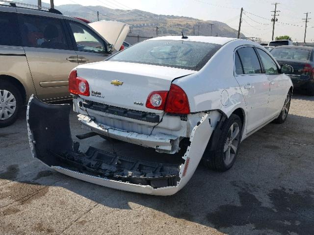 1G1ZC5EU4BF349128 - 2011 CHEVROLET MALIBU 1LT WHITE photo 4