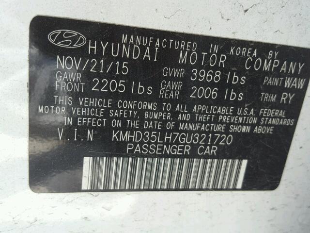 KMHD35LH7GU321720 - 2016 HYUNDAI ELANTRA GT WHITE photo 10