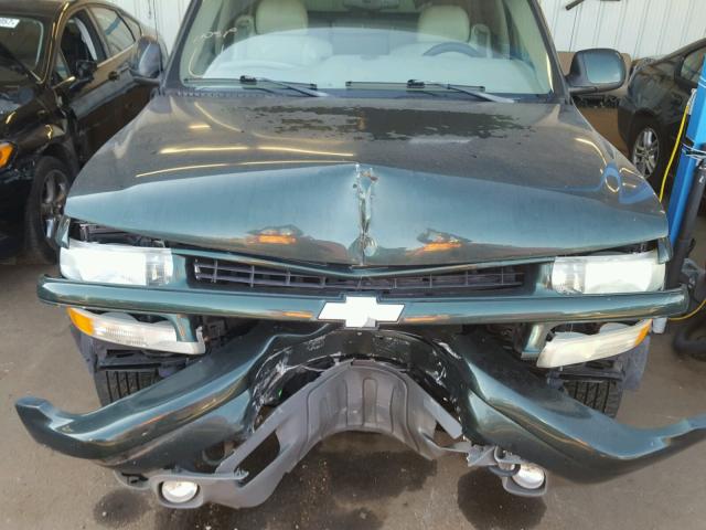 1GNEK13T32R295743 - 2002 CHEVROLET TAHOE K150 GREEN photo 7