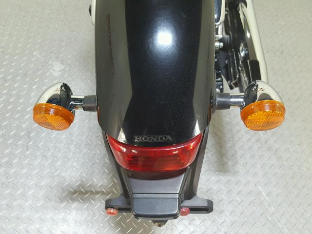 JH2RC53088M100303 - 2008 HONDA VT750 C2 BLACK photo 15