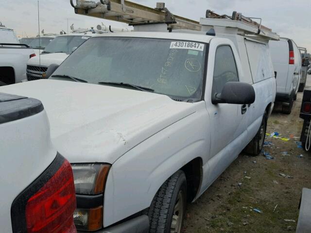 3GCEC14XX7G145630 - 2007 CHEVROLET SILVERADO WHITE photo 2