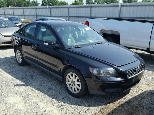 YV1MS682272267766 - 2007 VOLVO S40 T5 BLACK photo 1