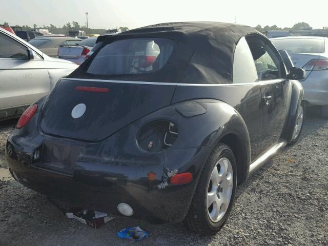 3VWCK21Y63M307999 - 2003 VOLKSWAGEN NEW BEETLE 黑色 照片 4