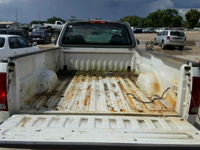 2FTRF17284CA47231 - 2004 FORD F-150 HERI WHITE photo 6