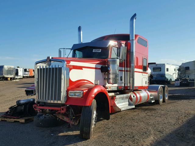 1XKWD49X1EJ419776 - 2014 KENWORTH CONSTRUCT RED photo 2