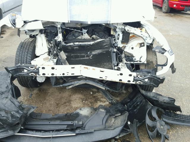 2B3CJ4DG8BH581546 - 2011 DODGE CHALLENGER WHITE photo 9