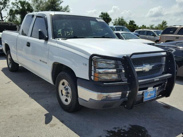 1GCEC19X84Z257878 - 2004 CHEVROLET SILVERADO WHITE photo 1