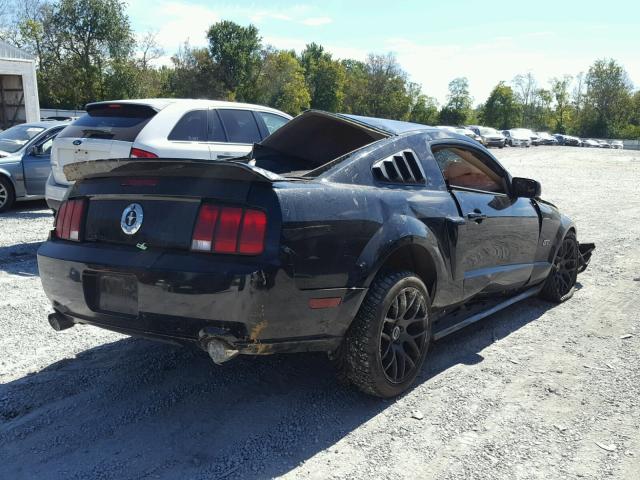 1ZVHT82H775204011 - 2007 FORD MUSTANG GT BLACK photo 4