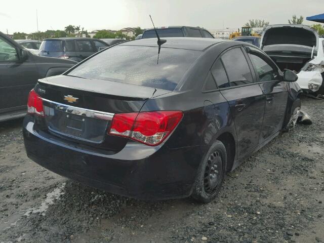 1G1PA5SH4D7309066 - 2013 CHEVROLET CRUZE BLACK photo 4