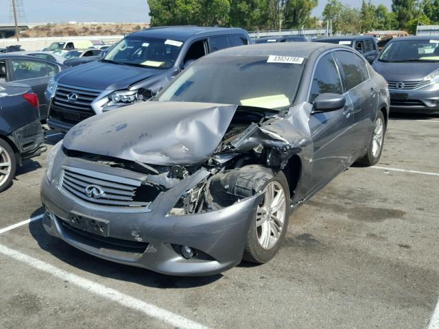 JN1CV6AP4FM500969 - 2015 INFINITI Q40 GRAY photo 2