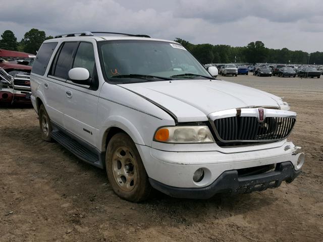5LMEU27A1YLJ38377 - 2000 LINCOLN NAVIGATOR WHITE photo 1