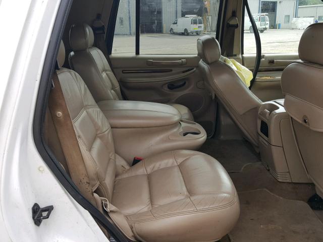 5LMEU27A1YLJ38377 - 2000 LINCOLN NAVIGATOR WHITE photo 6