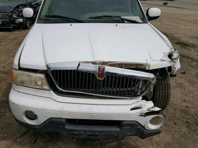 5LMEU27A1YLJ38377 - 2000 LINCOLN NAVIGATOR WHITE photo 7