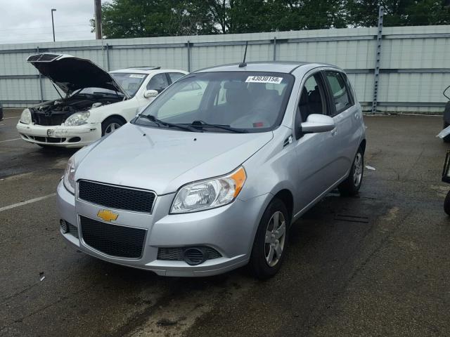 KL1TD6DE3BB228597 - 2011 CHEVROLET AVEO LS SILVER photo 2
