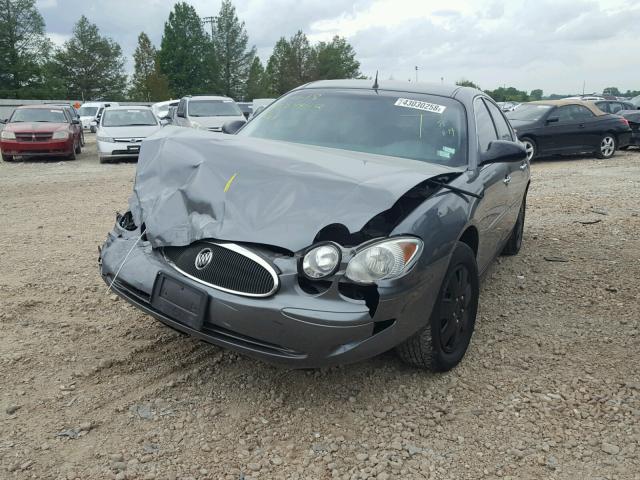 2G4WC532451253891 - 2005 BUICK LACROSSE C GRAY photo 2