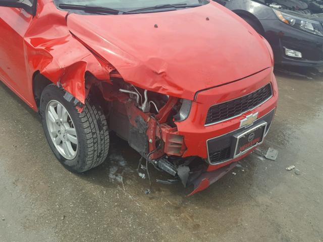 1G1JB5SH7C4202886 - 2012 CHEVROLET SONIC LS RED photo 9