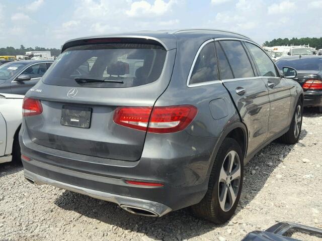 WDC0G4JB5GF109946 - 2016 MERCEDES-BENZ GLC 300 GRAY photo 4