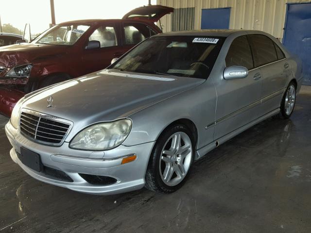 WDBNG74J54A405038 - 2004 MERCEDES-BENZ S 55 AMG GRAY photo 2