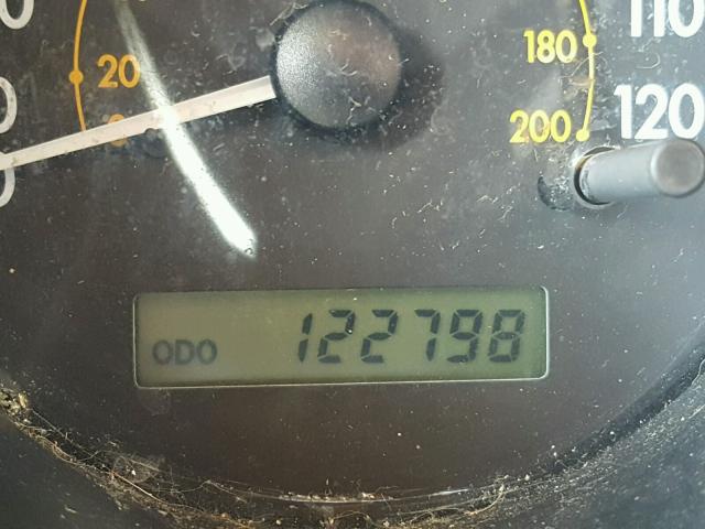 KL1TD66626B526120 - 2006 CHEVROLET AVEO BASE Արծաթագույն լուսանկար 8