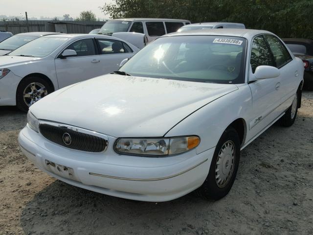 2G4WY52M8X1529416 - 1999 BUICK CENTURY LI WHITE photo 2