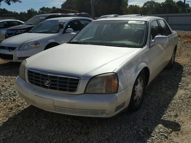 1G6KE57Y82U199476 - 2002 CADILLAC DEVILLE DH WHITE photo 2