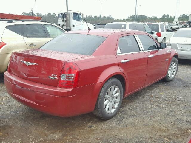 2C3KA43R78H329121 - 2008 CHRYSLER 300 LX RED photo 4