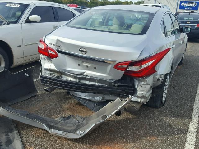 1N4AL3APXGN306991 - 2016 NISSAN ALTIMA 2.5 SILVER photo 9