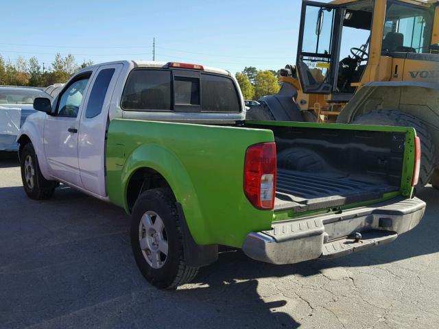 1N6AD06W35C403851 - 2005 NISSAN FRONTIER WHITE photo 3