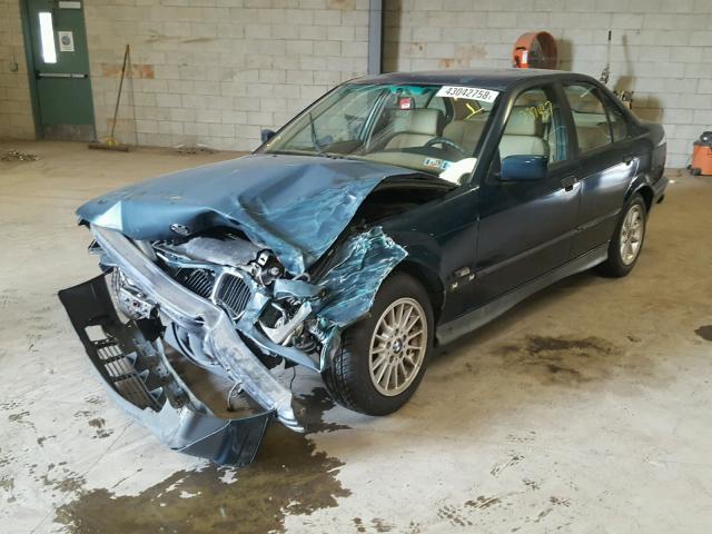 4USCC8325SLA12871 - 1995 BMW 318 I AUTO GREEN photo 2