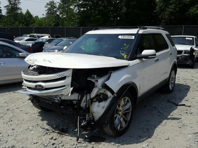 1FM5K8F83EGA52213 - 2014 FORD EXPLORER L WHITE photo 2