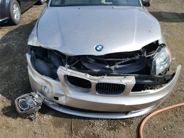 WBAUN135X9VH81285 - 2009 BMW 128 I SILVER photo 7