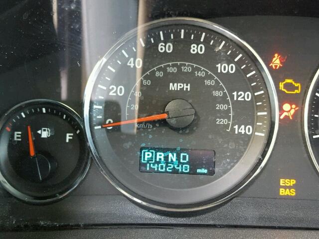 1J8HG58236C123681 - 2006 JEEP COMMANDER BLUE photo 8