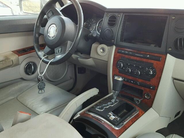 1J8HG58236C123681 - 2006 JEEP COMMANDER BLUE photo 9