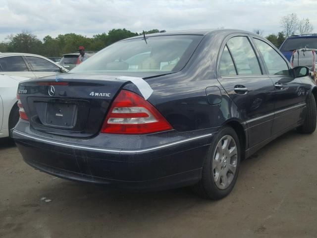 WDBRF92H46F804657 - 2006 MERCEDES-BENZ C GENERATI BLUE photo 4