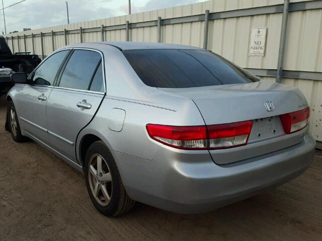 1HGCM56693A044413 - 2003 HONDA ACCORD SILVER photo 3