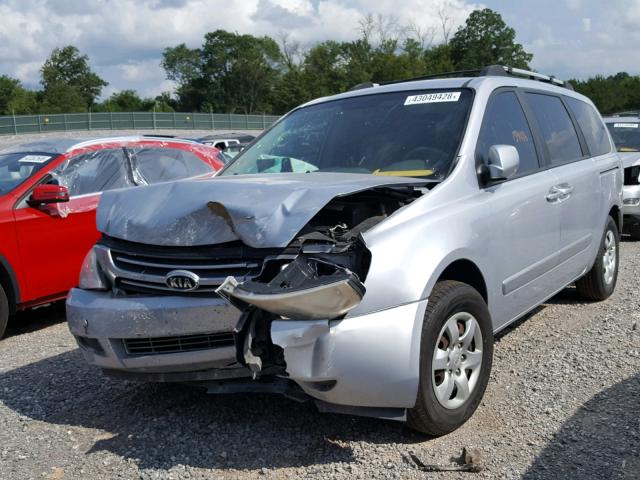 KNDMB233966073368 - 2006 KIA SEDONA EX SILVER photo 2