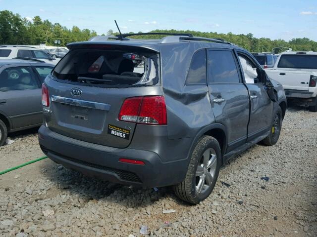 5XYKU4A61DG334397 - 2013 KIA SORENTO EX GREEN photo 4