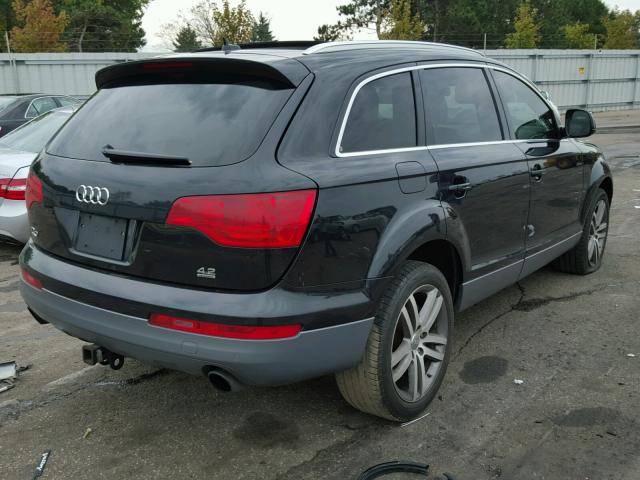 WA1BV74L17D079635 - 2007 AUDI Q7 BLACK photo 4