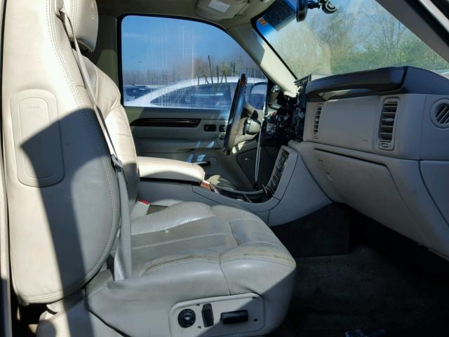 1GYEK63N52R269324 - 2002 CADILLAC ESCALADE L BLACK photo 5