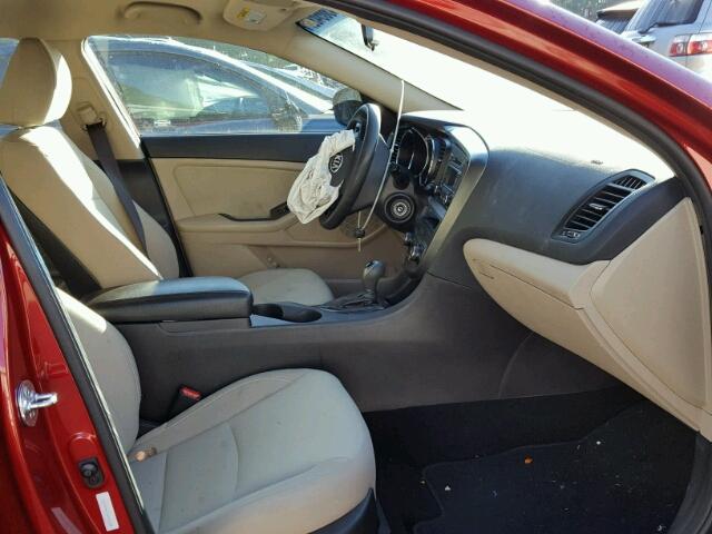 5XXGM4A71DG242421 - 2013 KIA OPTIMA LX RED photo 5