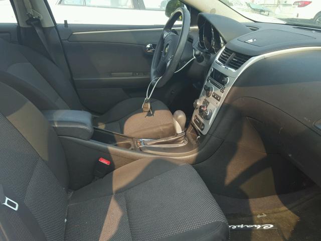 1G1ZC5EB5AF301876 - 2010 CHEVROLET MALIBU 1LT 白色 照片 5