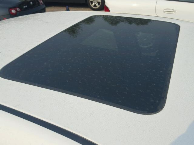 1G1ZC5EB5AF301876 - 2010 CHEVROLET MALIBU 1LT 白色 照片 9