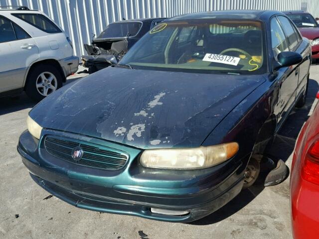 2G4WB52K2W1536781 - 1998 BUICK REGAL LS GREEN photo 2