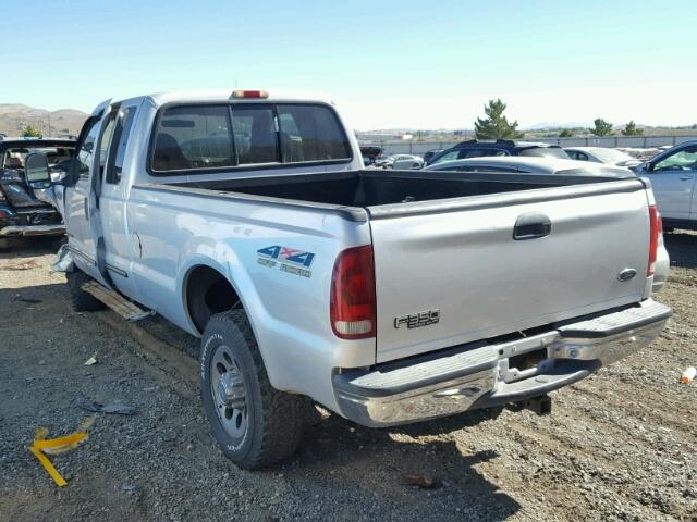 1FTSX31F9XEF05430 - 1999 FORD F350 SRW S SILVER photo 3