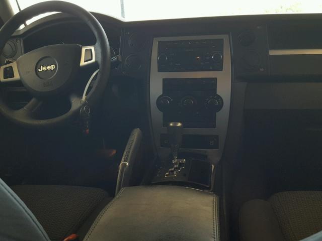 1J4RH4GK3AC106970 - 2010 JEEP COMMANDER BLACK photo 9