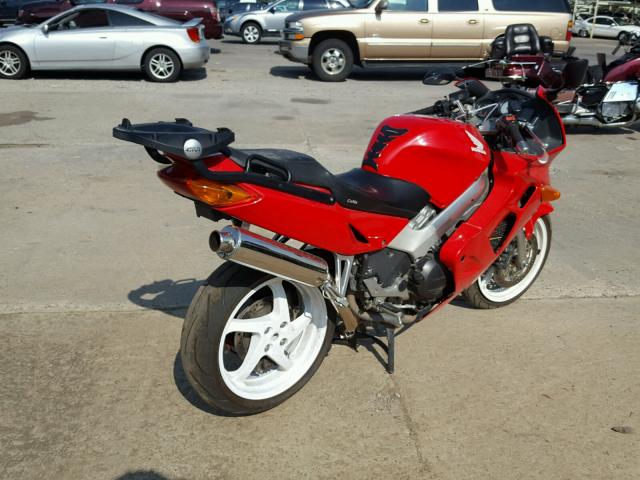 JH2RC4608XM101245 - 1999 HONDA VFR800 F1 RED photo 4