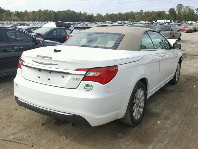 1C3BCBEBXDN511637 - 2013 CHRYSLER 200 TOURIN WHITE photo 4